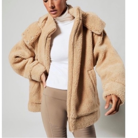 COPY - Alo Yoga Norte Faux Sherpa Coat Medium - Picture 7 of 8